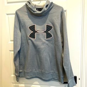 Under Armour cold Gear Loose Fit Size Large hoodie